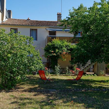 Les Chambres De La Vallee Argentonnay Εξωτερικό φωτογραφία